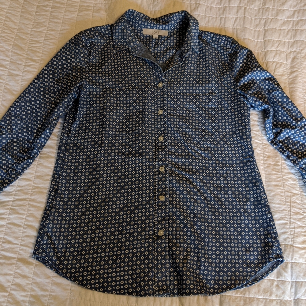 Long-sleeve Button down